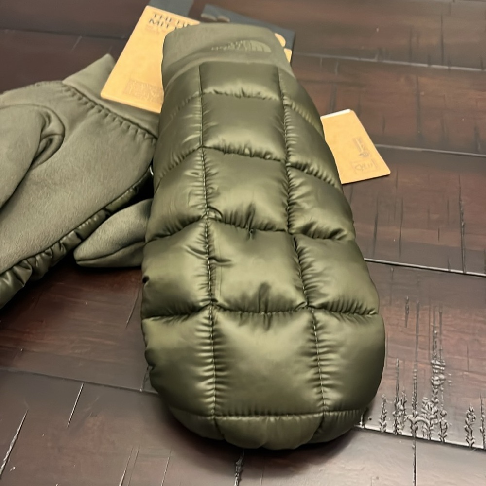 The North Face Thermoball Mittens Mitts Taupe green new Quilted Mens Size XL - Picture 6 of 9